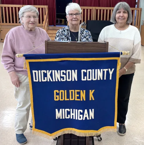 Food pantry coordinators present program to Golden K